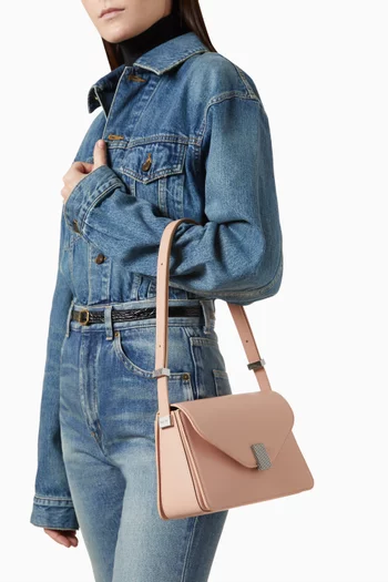 Concerto Shoulder Bag in Leather