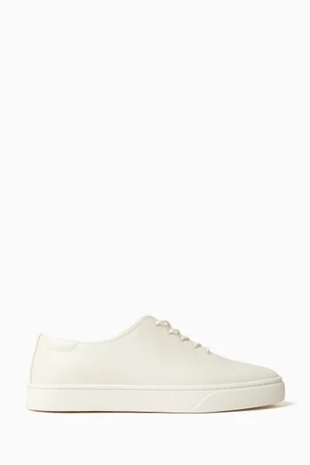 Closed Lacing Sneakers in Leather