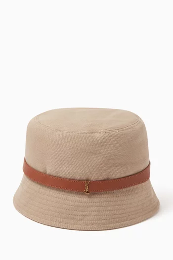 قبعة باكيت بشعار الماركة قنب