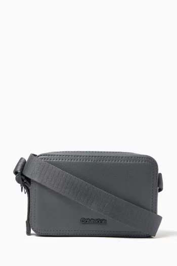 Minimal Focus Camera Bag in Faux Leather