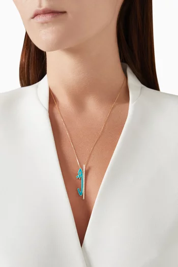 قلادة بدلاية حرف "ف" مطلية بالمينا ذهب عيار 18