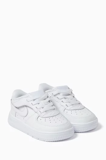 Youth girls nike shoes store