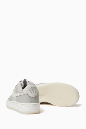Air Force 1 LV8 5 Sneakers in Leather