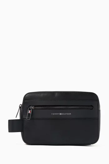 TH Business Washbag in Leather