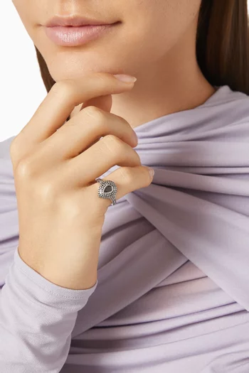 Diamond Pear Ring in 18kt White Gold