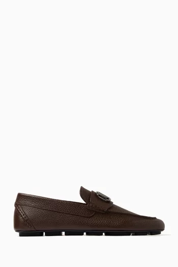 Valentino Garavani Driving Shoes in Grainy Calfskin Leather