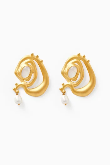 Mini Circe Pearl Earrings in 18kt Gold-plated Brass