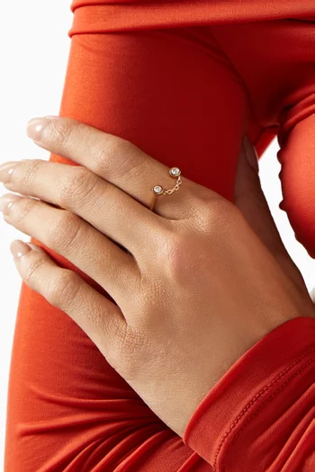 Smile Diamond Ring in 18kt Yellow Gold