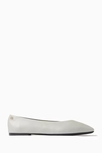 Logo Ballet Flats in Nappa