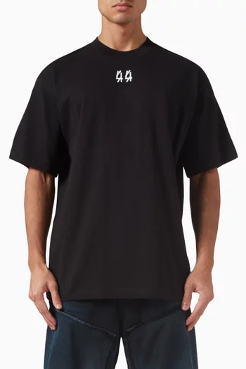 تي شيرت بطبعة تي شيرت قطن