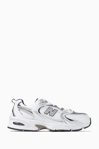 530 Sneakers in Mesh