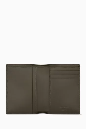 Logo Bi-fold Wallet in Smooth Leather