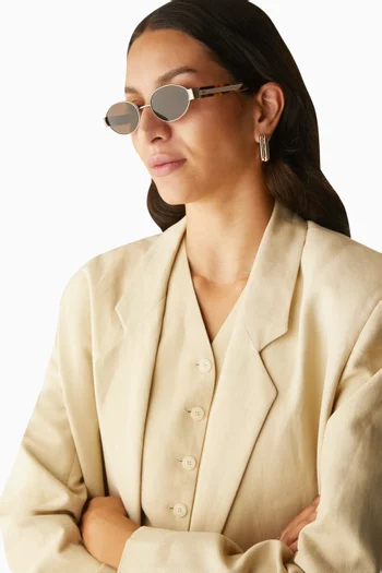 نظارة شمسية سادي بتصميم بيضاوي تيتانيوم