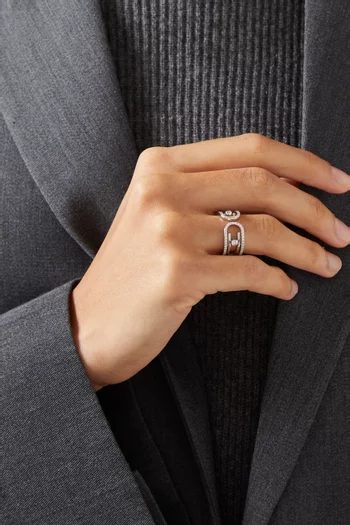 Move 10th Anniversary Diamond Ring in 18kt White Gold