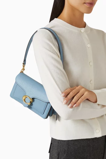 Tabby 20 Shoulder Bag in Grained Leather