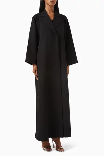 عباية كلاسيكية بأكمام طويلة