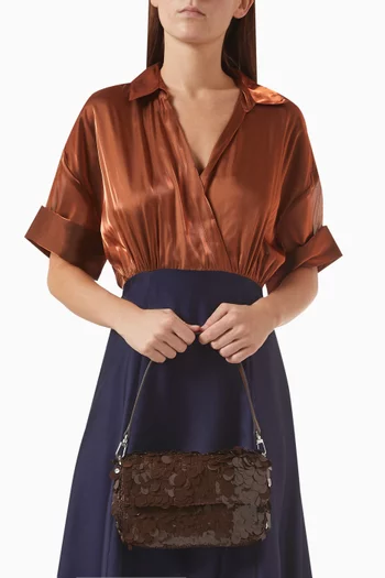 حقيبة كتف تيمي مطرزة بالترتر