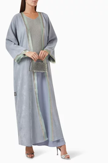 طقم عباية بحواف دانتيل