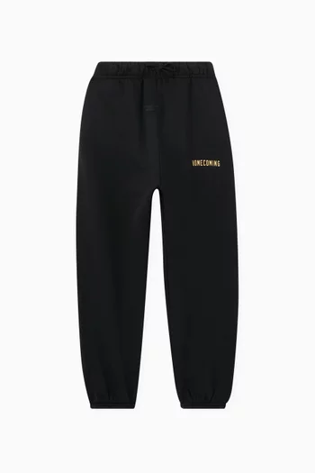 Relaxed Logo Sweatpants in Fleece