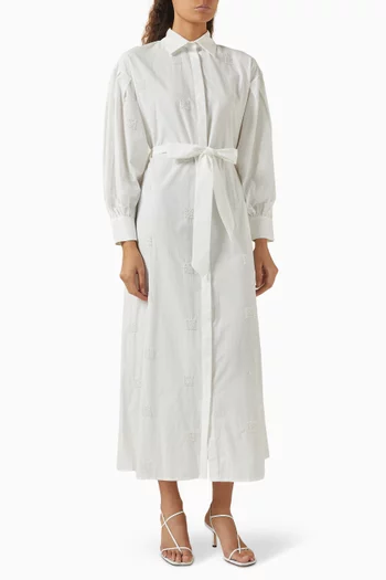 فستان بنمط قميص مطرز بخرز