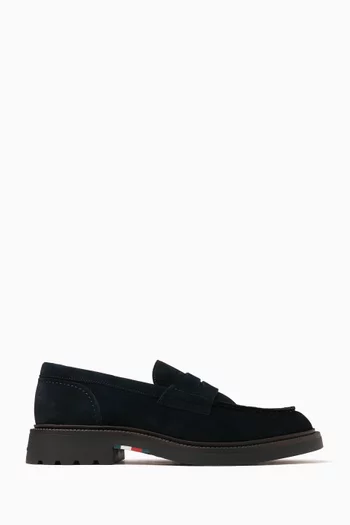 Lightweight Loafers in Suede