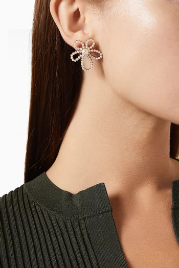 Petal Perfect Pearl Flower Earrings in 18kt Gold-plated Metal