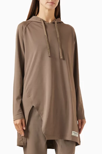 Modest Training Top in Recycled Softskin