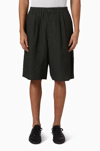 Bermuda Shorts in Linen