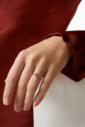 Letter 'B' Princess Diamond Ring in 18kt Yellow Gold