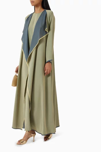 طقم عباية وفستان