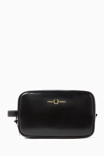 Logo Wash Bag in Burnished Leather