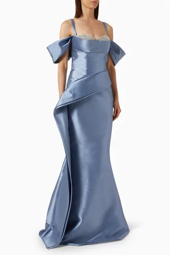 فستان سهرة بصدرية مطرزة بالخرز تفتا