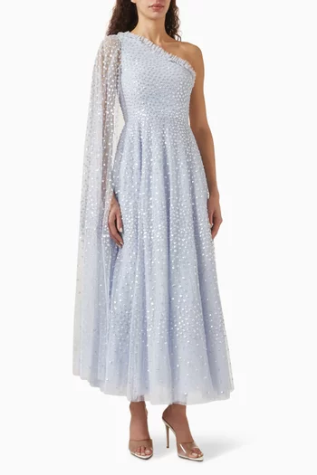 فستان سهرة بكتف مكشوف وتطريزات بالترتر تول