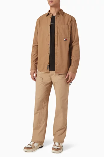 قميص بأزرار ولون باهت قطن تويل