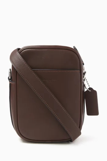 Hitch Crossbody Bag in Leather