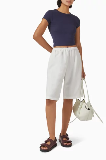 Bermuda Shorts in Twill