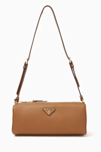 Logo Shoulder Bag in Leather