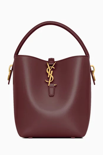 Le 37 Bucket Bag in Shiny Calfskin Leather