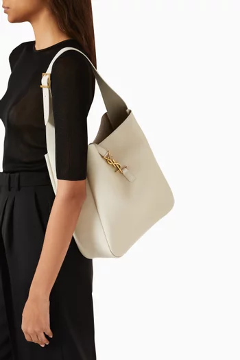 Large Le 5 à 7 Bag in Grained Leather