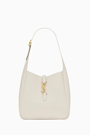 Small Le 5 À 7 Shoulder Bag in Grained Leather