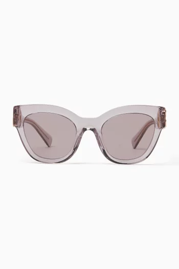 Cat-eye Sunglasses in Acetate