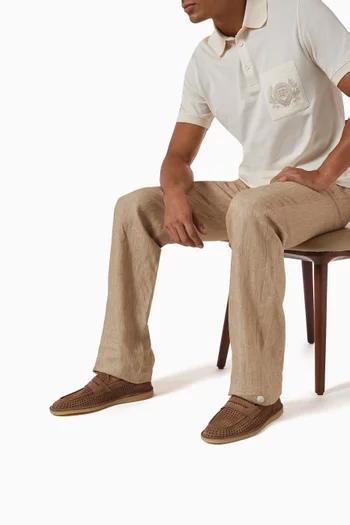 حذاء سهل الارتداء بثقوب شمواه