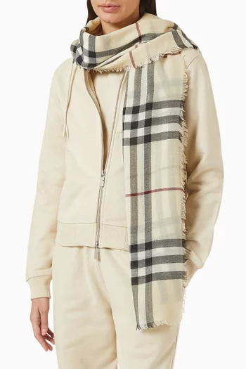 Giant Check Scarf in Wool