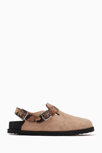 Tokio Cazador Clogs in Suede