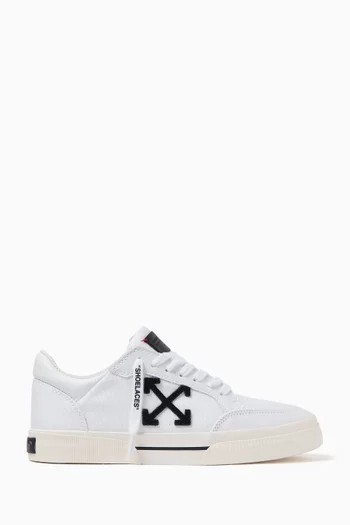 Low Vulcanized Sneakers in Canvas