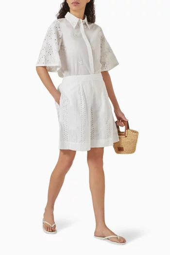 Summer Shorts in Cotton Schiffli