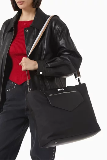 Logo Changing Bag