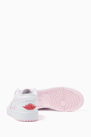 Air Jordan 1 Low SE Sneakers in Leather