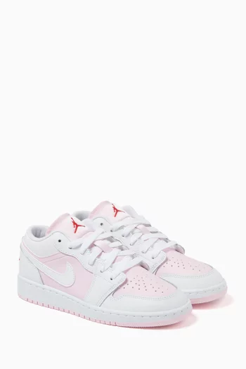 Air Jordan 1 Low SE Sneakers in Leather