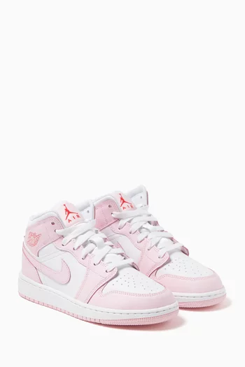 Air Jordan 1 High SE Sneakers in Leather